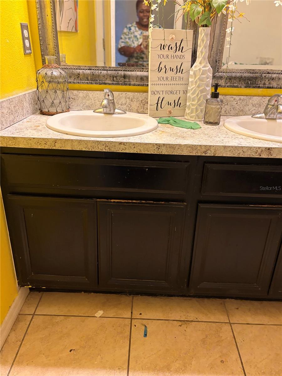14452 SCOTTBURGH GLEN DR, WIMAUMA, FL, 33598