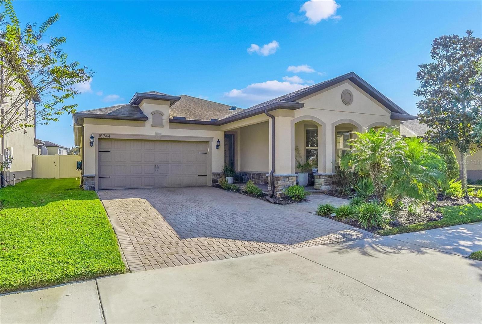 18744 BIRCHWOOD GROVES DR, LUTZ, FL, 33558