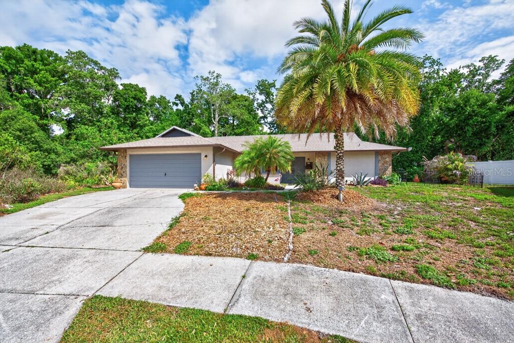 2735 CYPRESS HOLLOW CT, NEW PORT RICHEY, FL, 34655