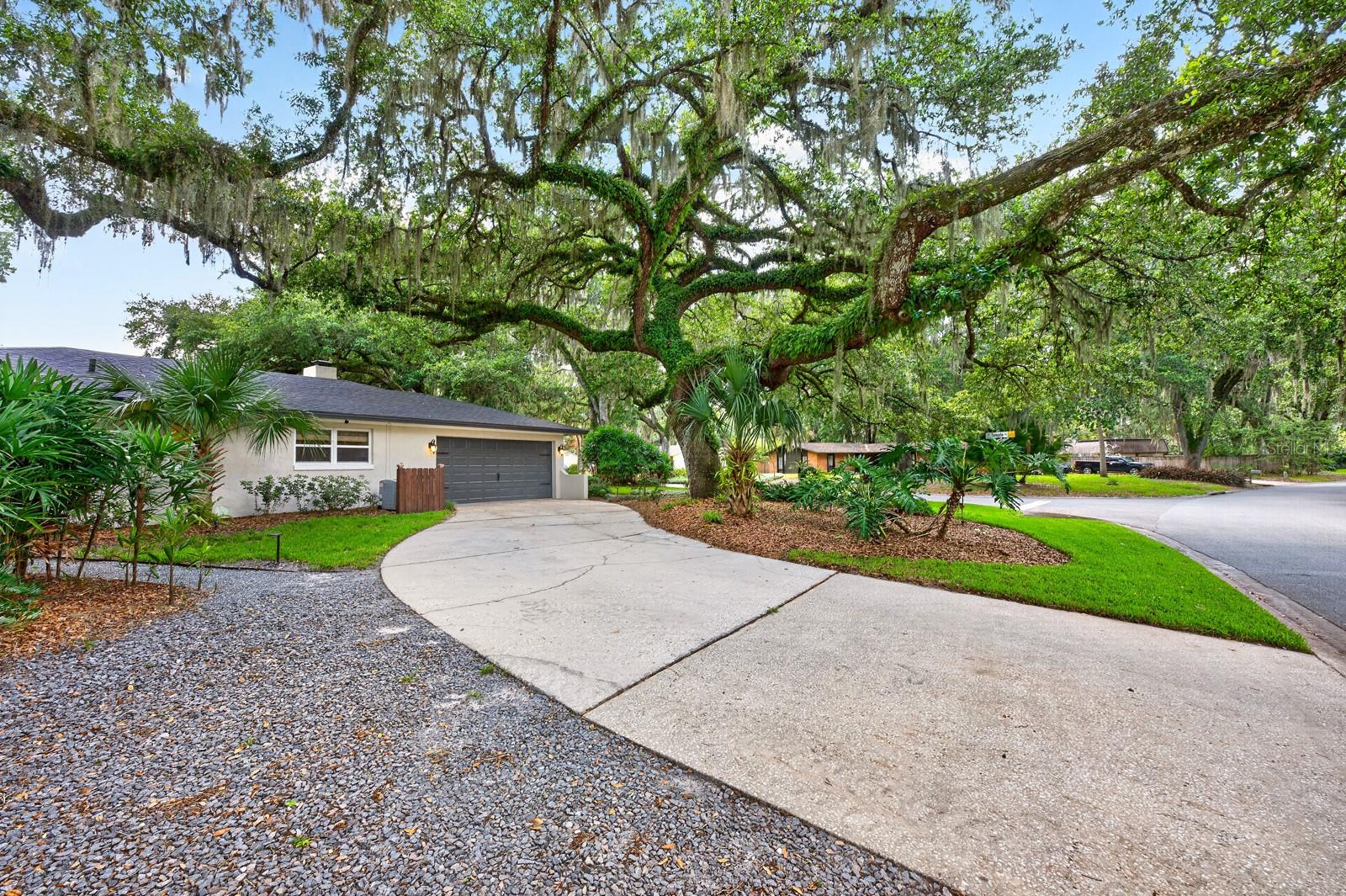 845 TEMPLE TER, OVIEDO, FL, 32765