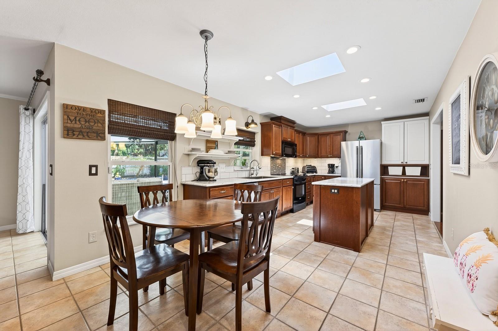 845 TEMPLE TER, OVIEDO, FL, 32765