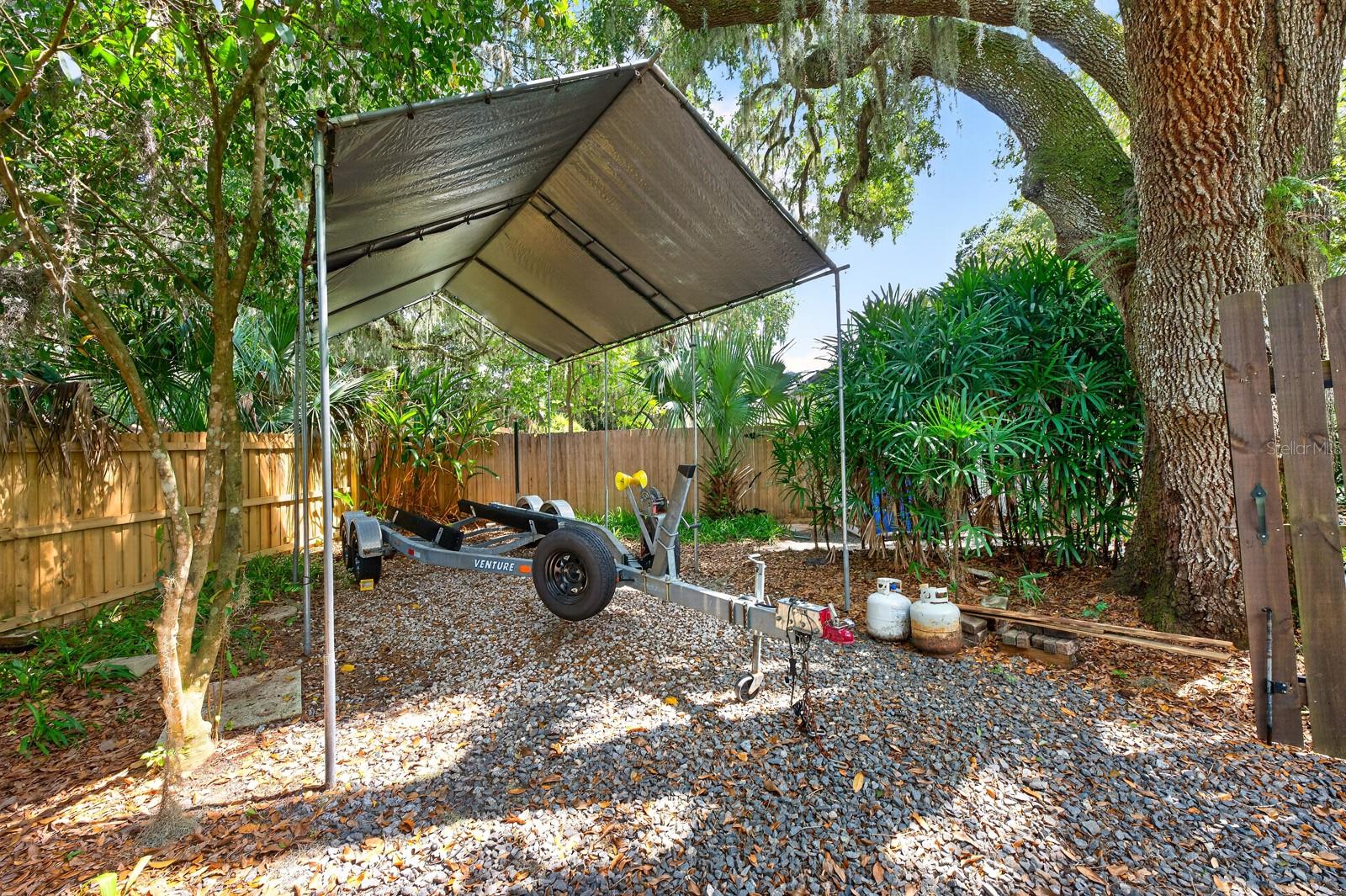 845 TEMPLE TER, OVIEDO, FL, 32765