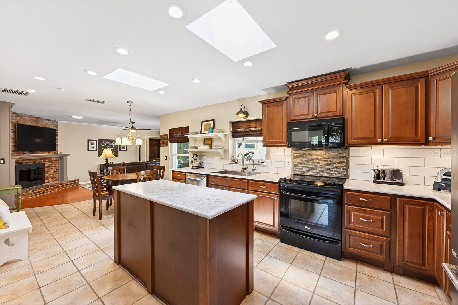 845 TEMPLE TER, OVIEDO, FL, 32765
