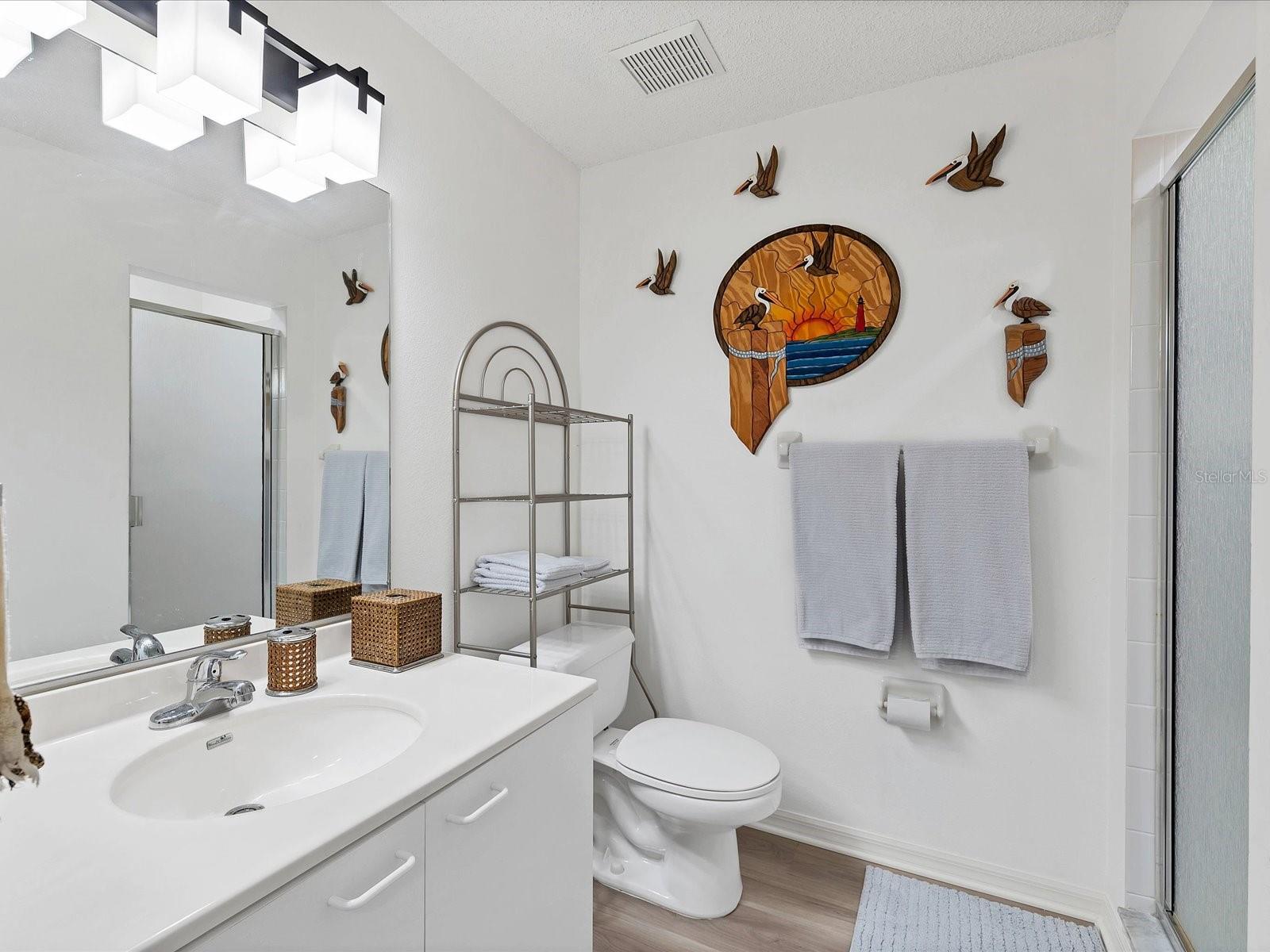 3607 E BAY DR #206, HOLMES BEACH, FL, 34217