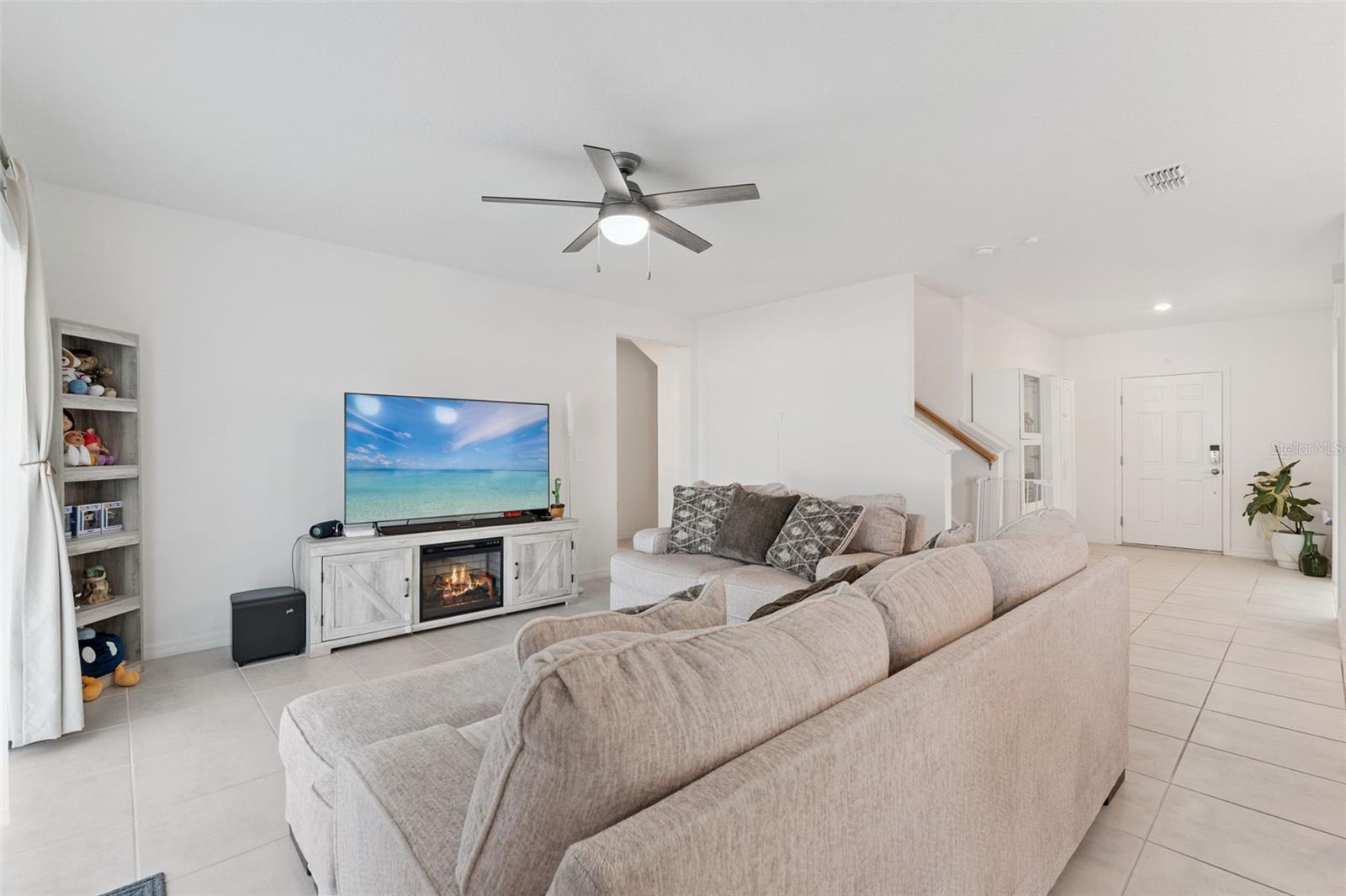 1111 CALICO POINTE CIR, GROVELAND, FL, 34736