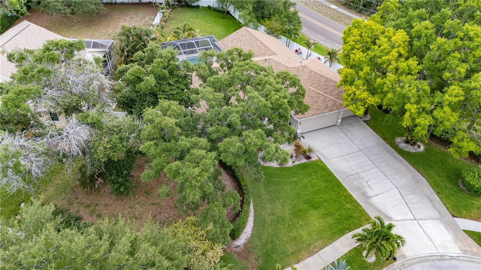 727 HIDDEN LAKE DR, TARPON SPRINGS, FL, 34689