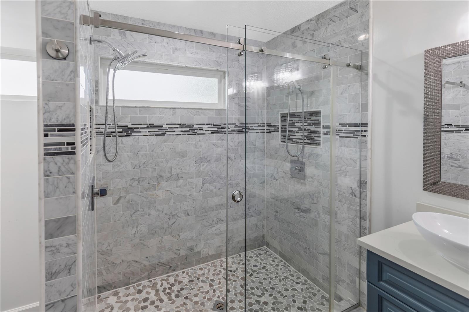 727 HIDDEN LAKE DR, TARPON SPRINGS, FL, 34689