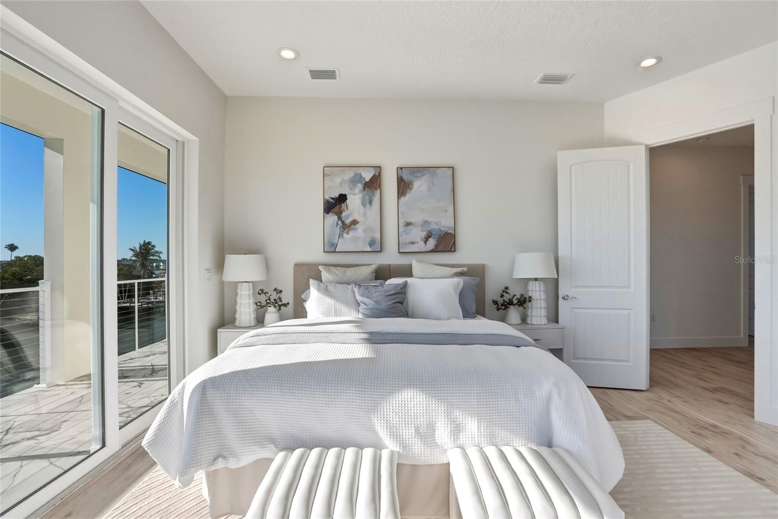 534 CRYSTAL DR, MADEIRA BEACH, FL, 33708