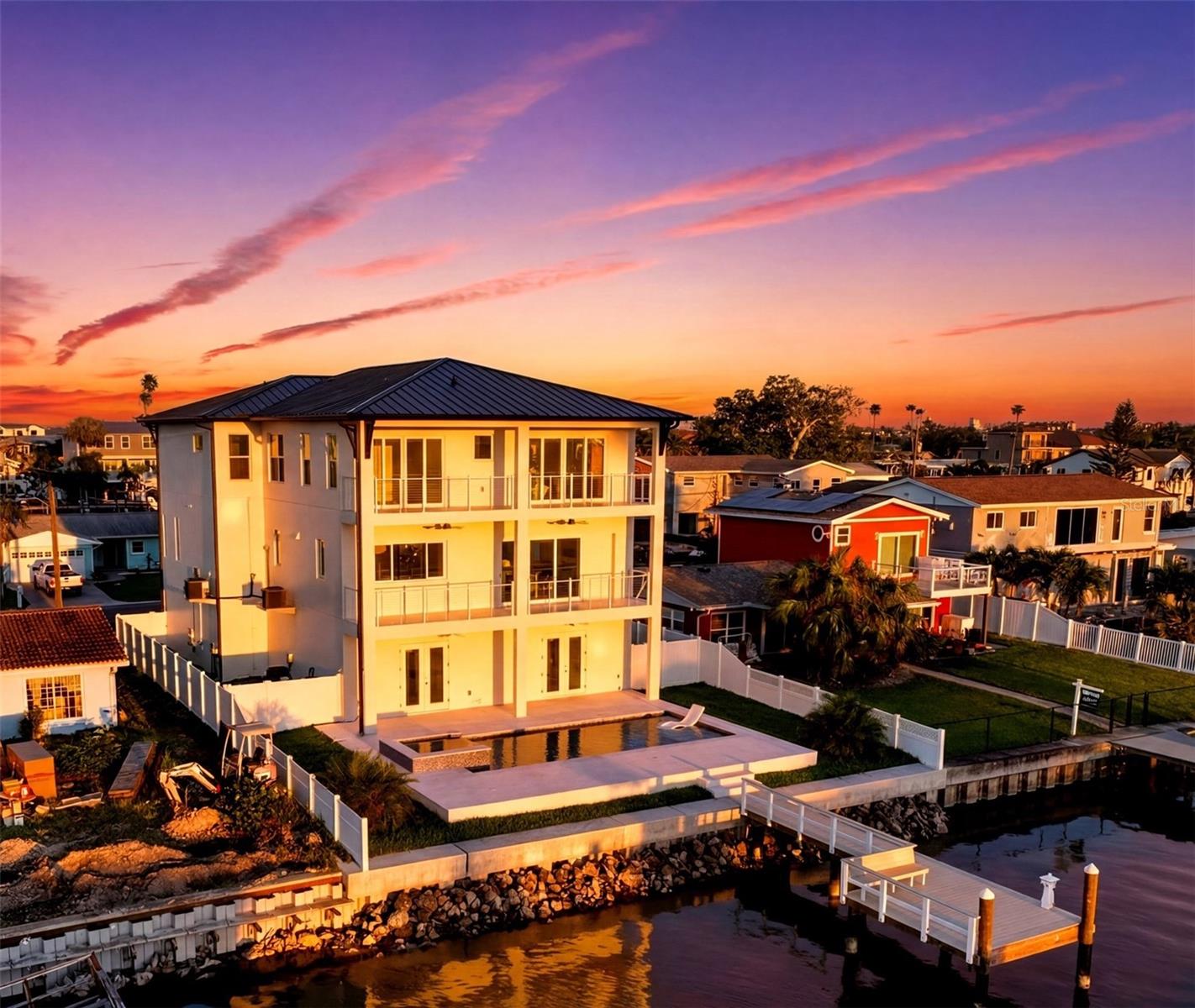534 CRYSTAL DR, MADEIRA BEACH, FL, 33708