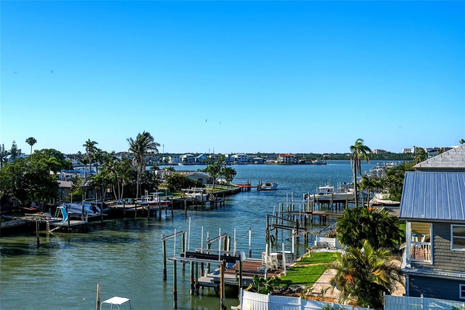 534 CRYSTAL DR, MADEIRA BEACH, FL, 33708
