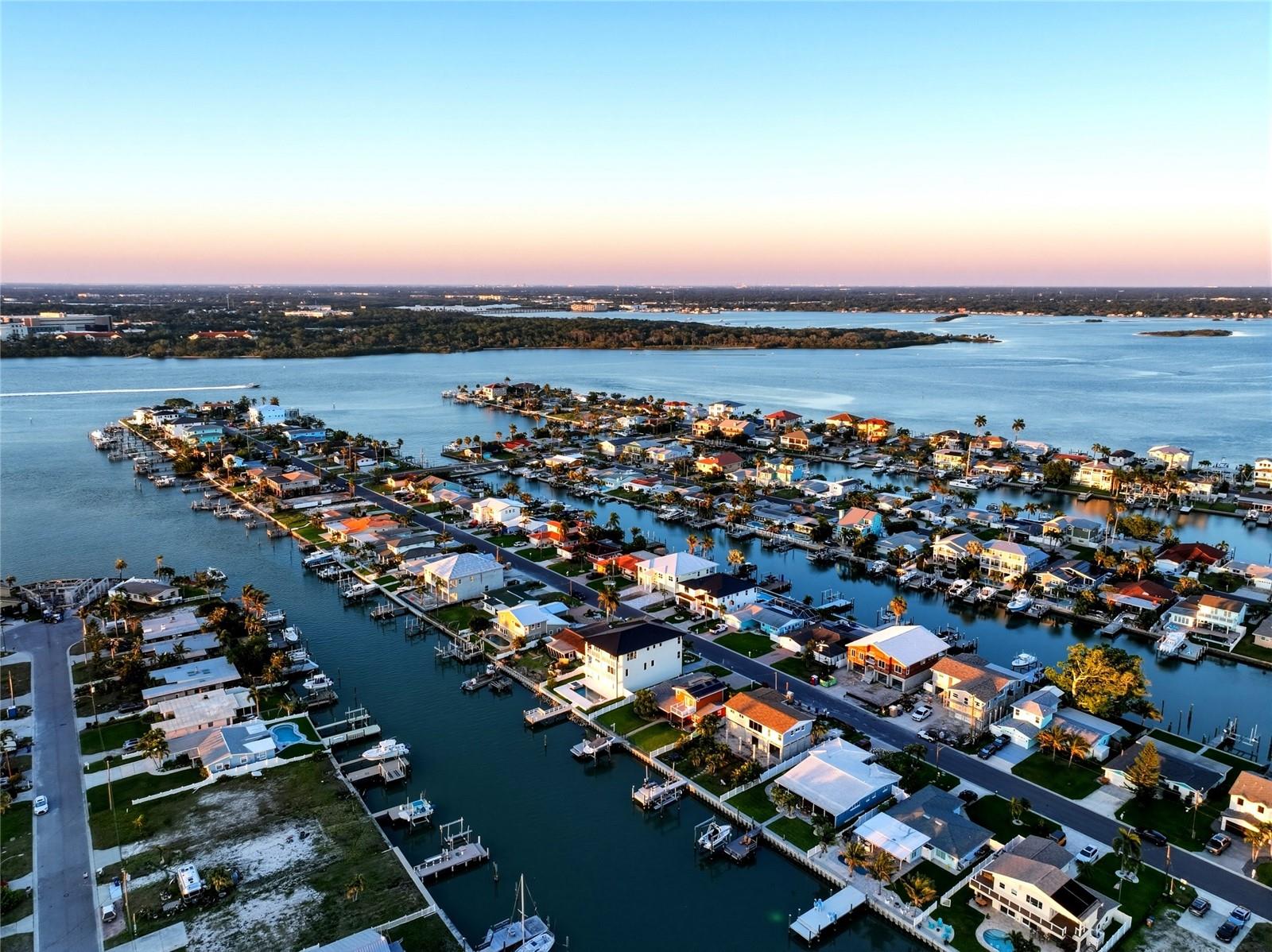 534 CRYSTAL DR, MADEIRA BEACH, FL, 33708