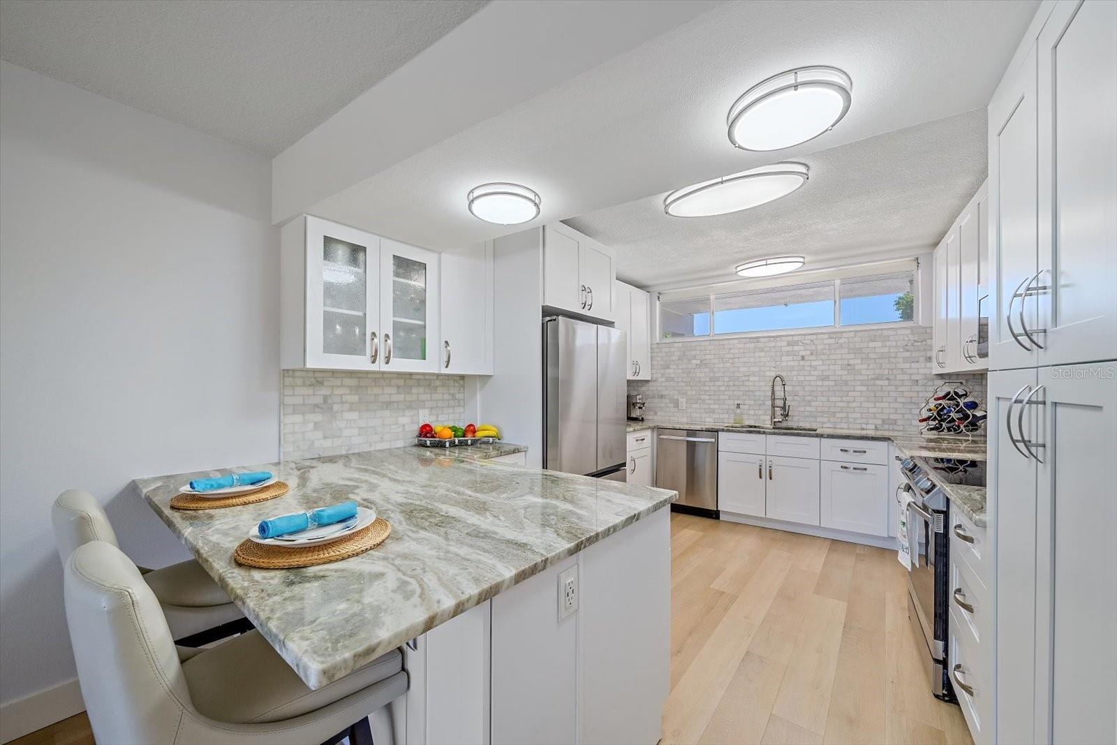 100 SANDS POINT RD #225, LONGBOAT KEY, FL, 34228
