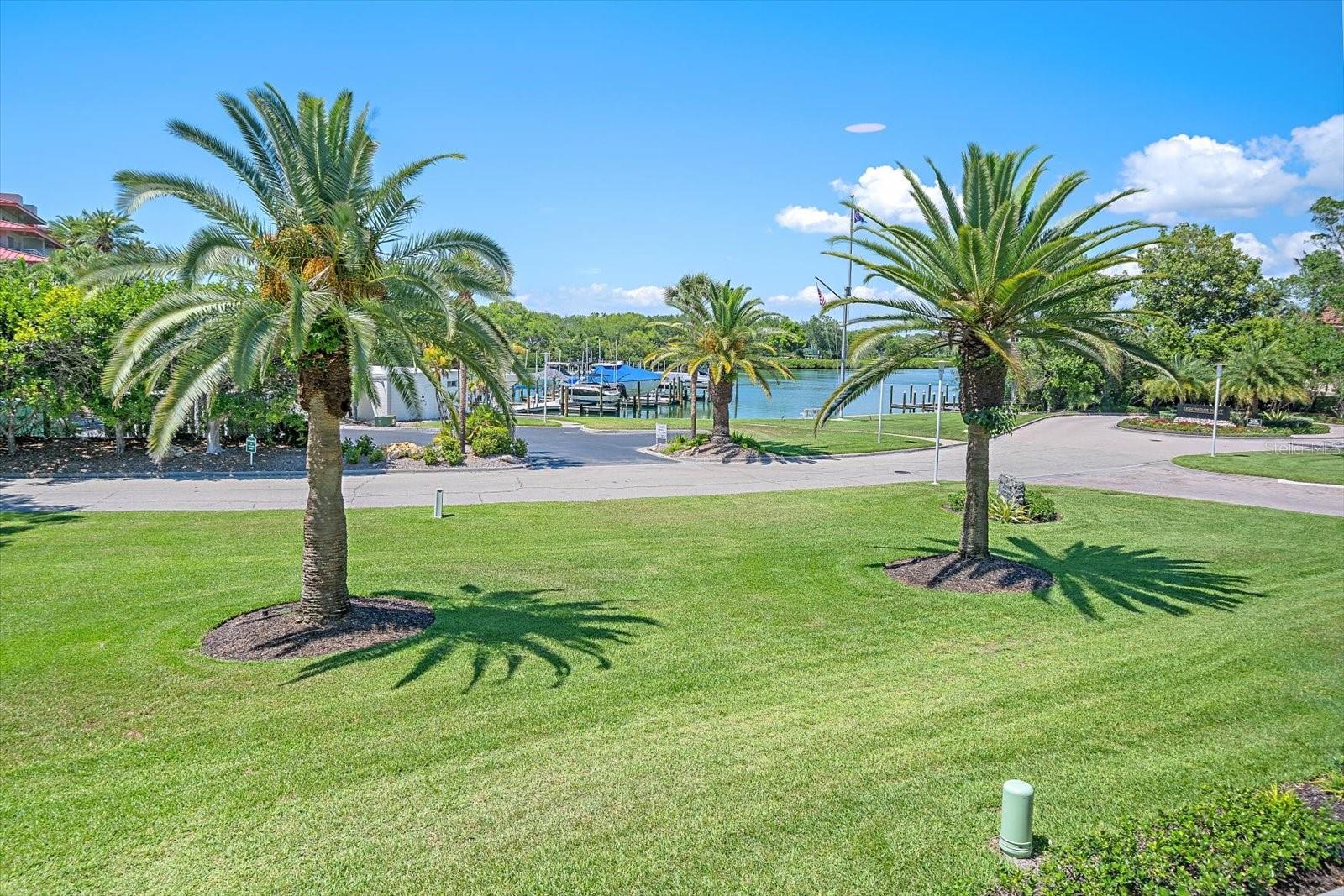 100 SANDS POINT RD #225, LONGBOAT KEY, FL, 34228