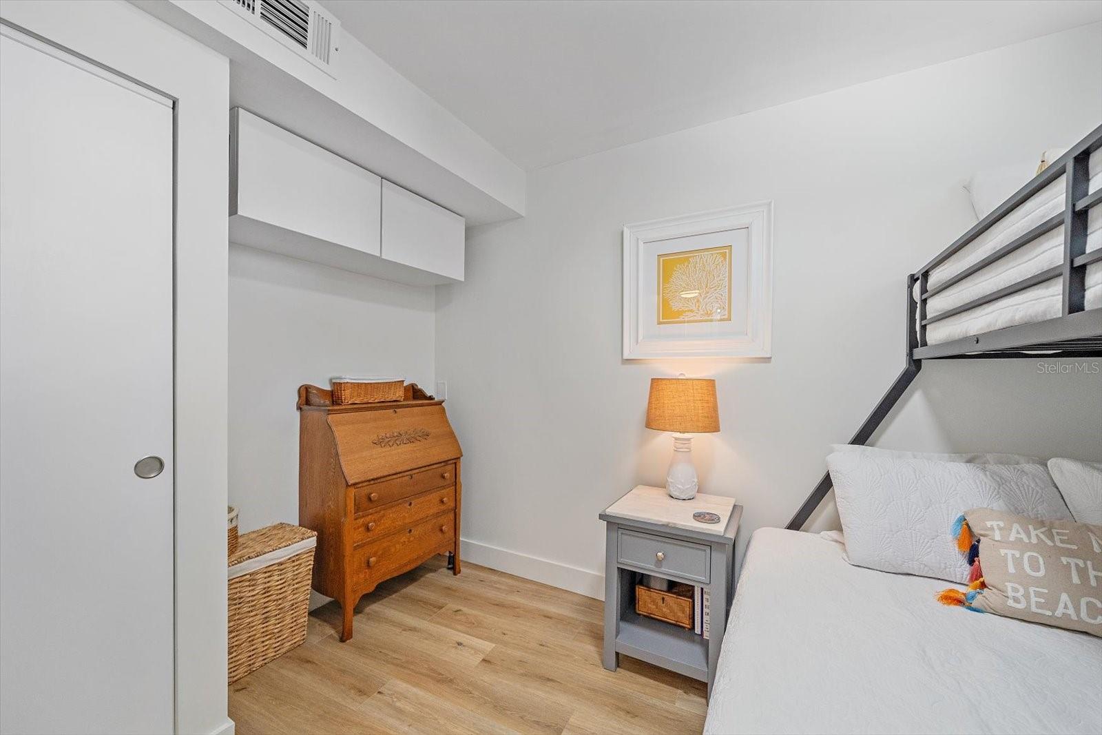 100 SANDS POINT RD #225, LONGBOAT KEY, FL, 34228