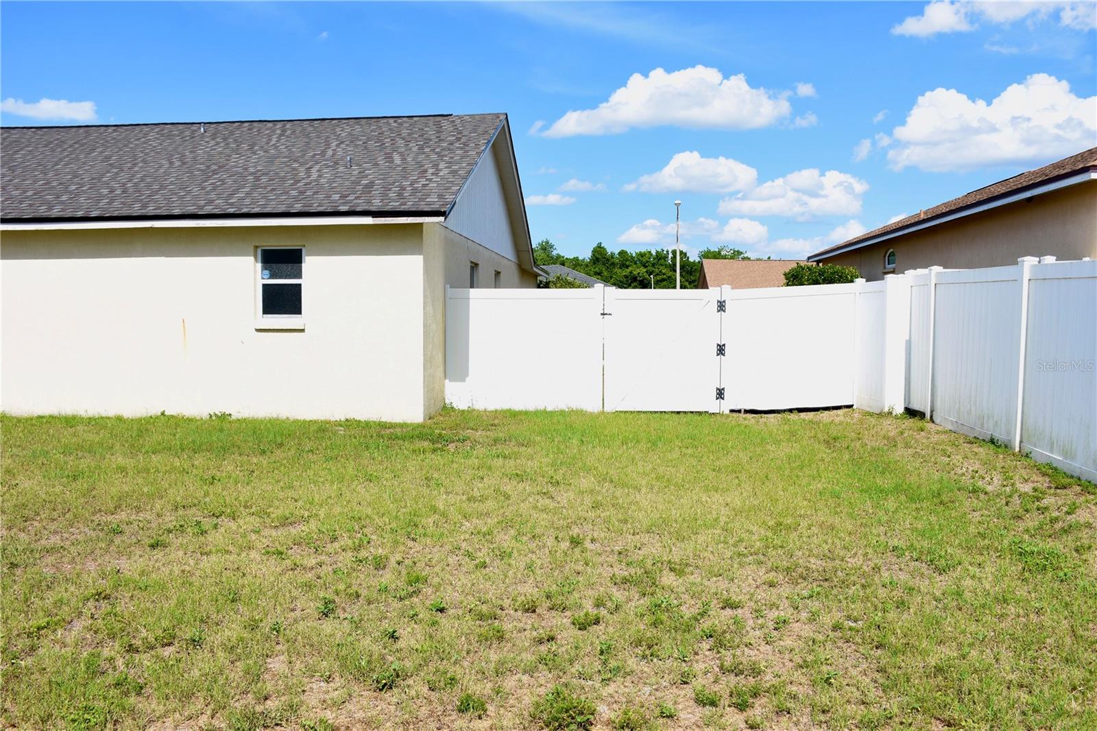 6603 MADEIRA AVE, LAKELAND, FL, 33811