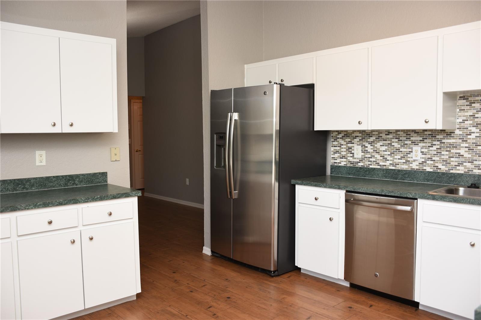 6603 MADEIRA AVE, LAKELAND, FL, 33811