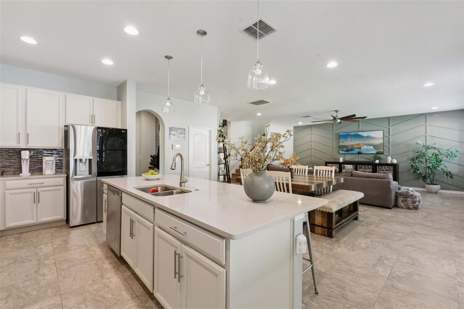 932 BOXELDER AVE, MINNEOLA, FL, 34715