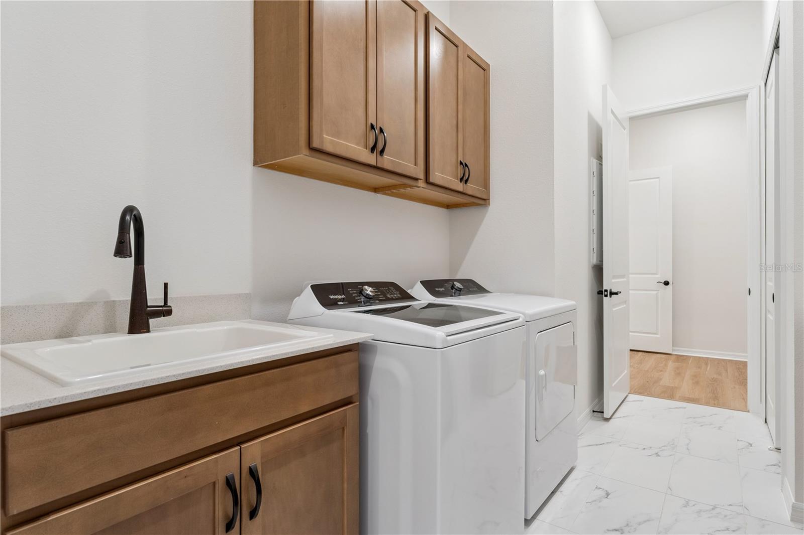 1552 SKYLINE HEIGHTS CIR, MINNEOLA, FL, 34715