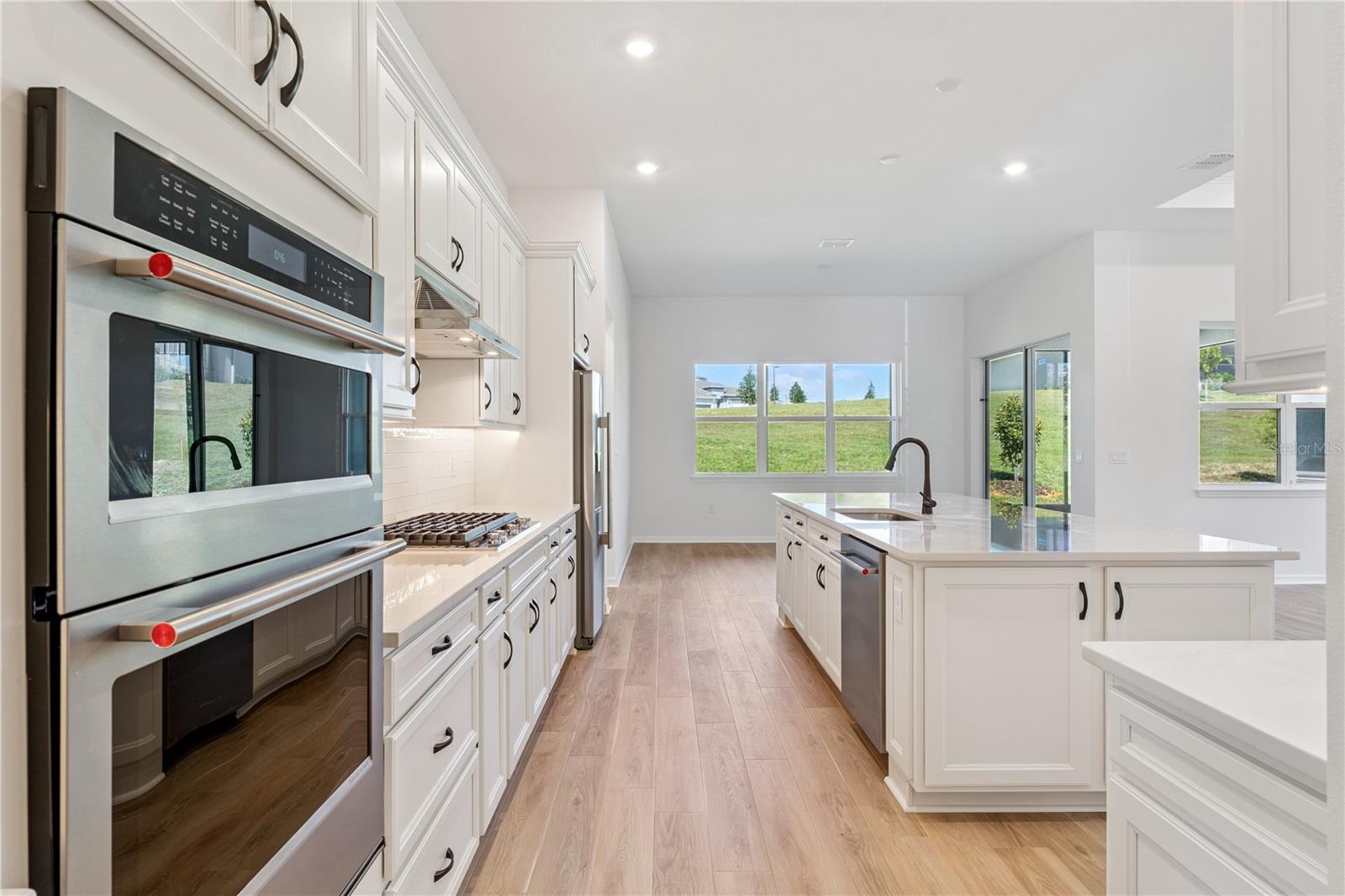 1552 SKYLINE HEIGHTS CIR, MINNEOLA, FL, 34715