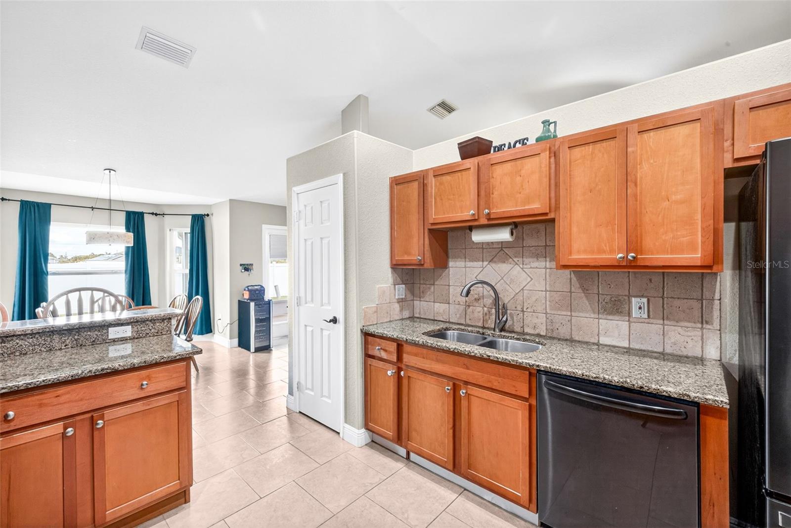 1417 NW 16TH PL, CAPE CORAL, FL, 33993