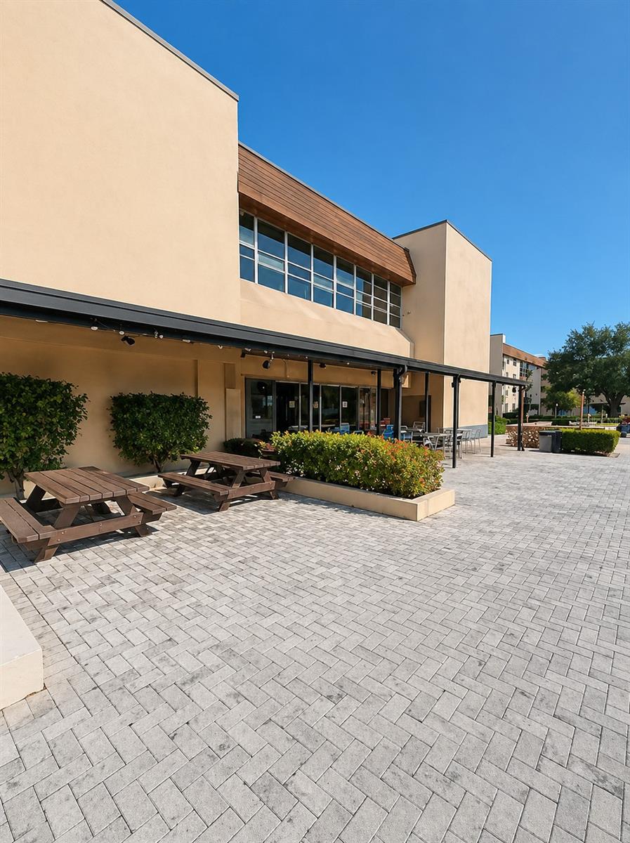 5820 N CHURCH AVE #129, TAMPA, FL, 33614