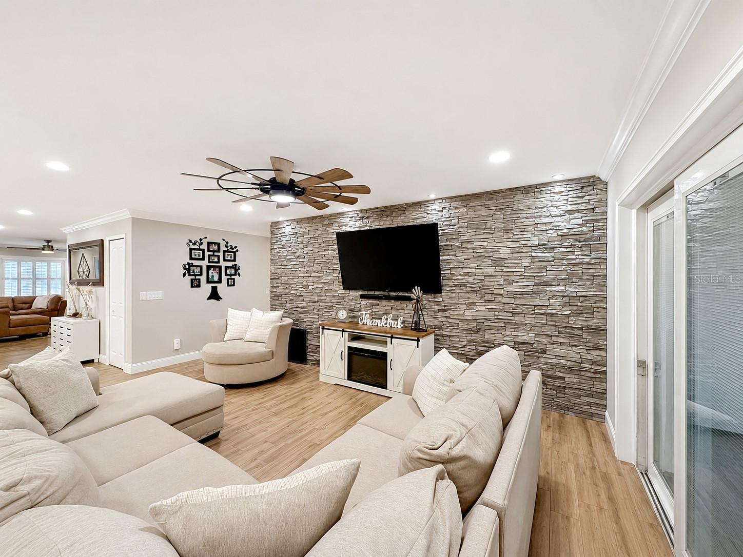 965 PAPAYA LN, WINTER SPRINGS, FL, 32708