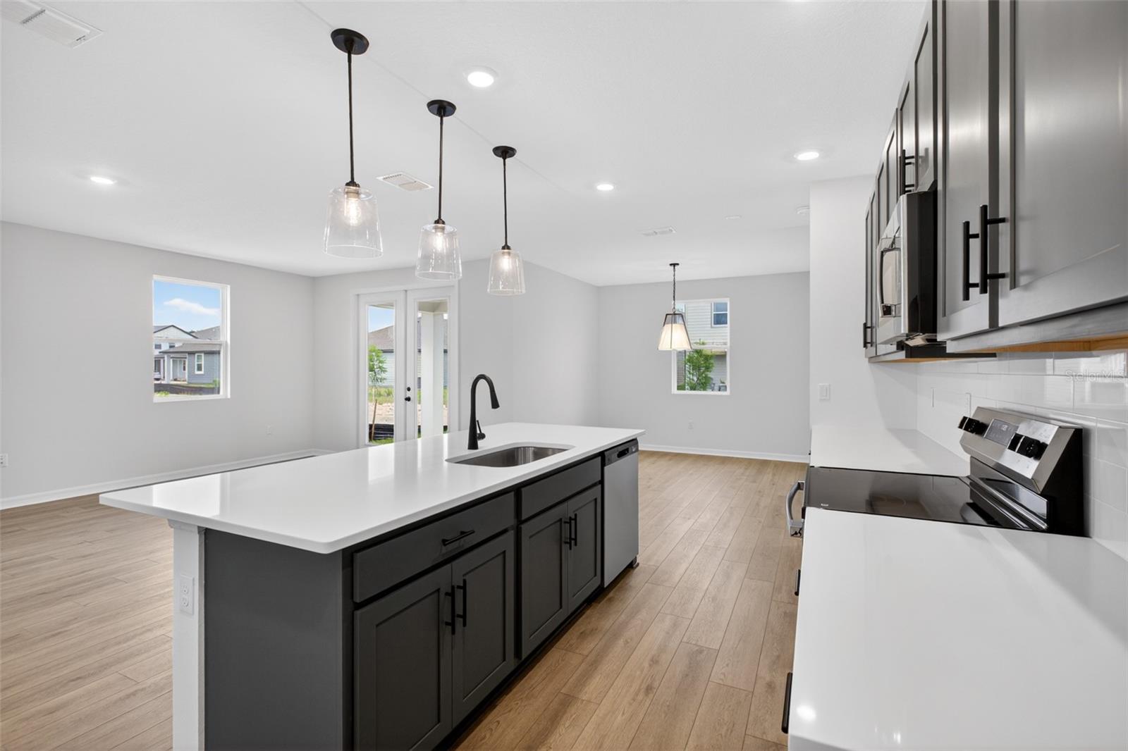 30119 EMERALD FOREST, MOUNT DORA, FL, 32757