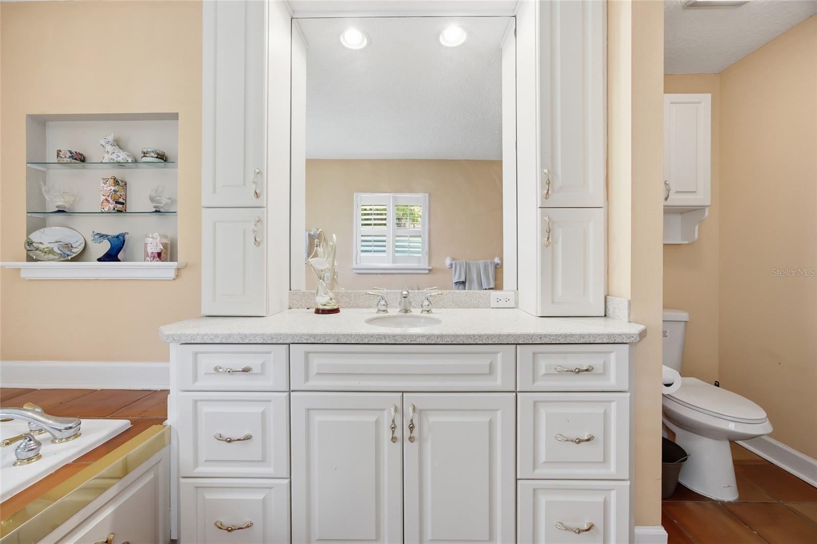 1100 N PALMETTO ST, LEESBURG, FL, 34748