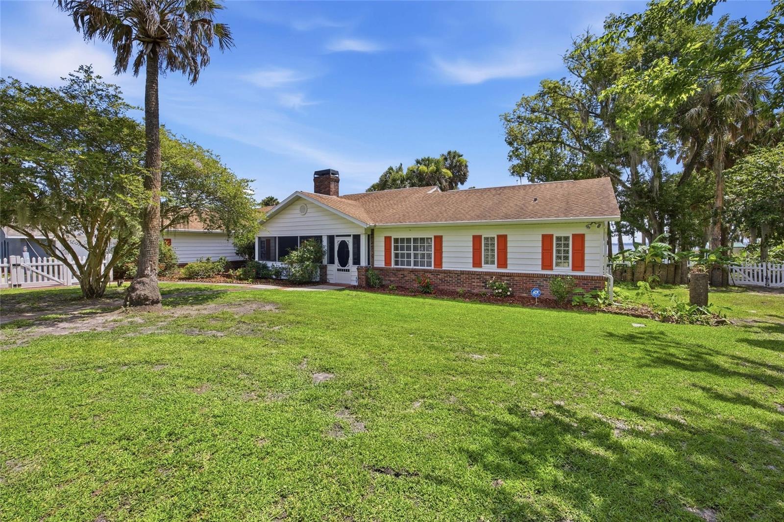 1100 N PALMETTO ST, LEESBURG, FL, 34748