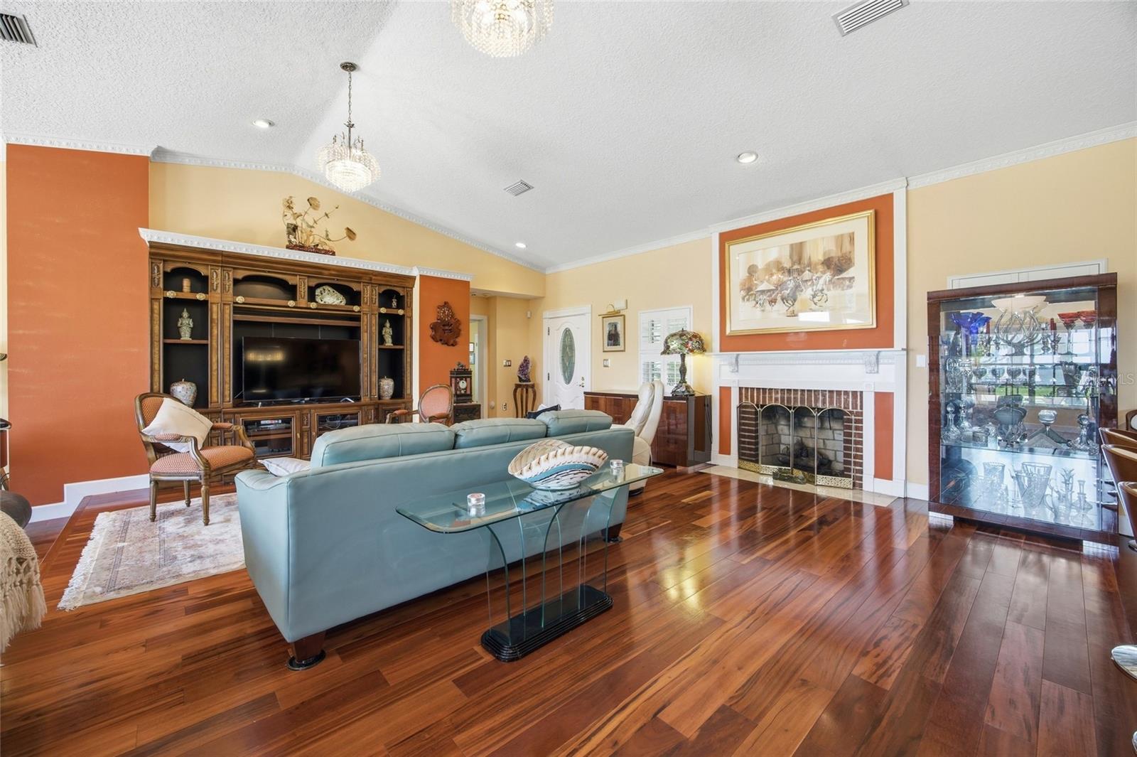 1100 N PALMETTO ST, LEESBURG, FL, 34748