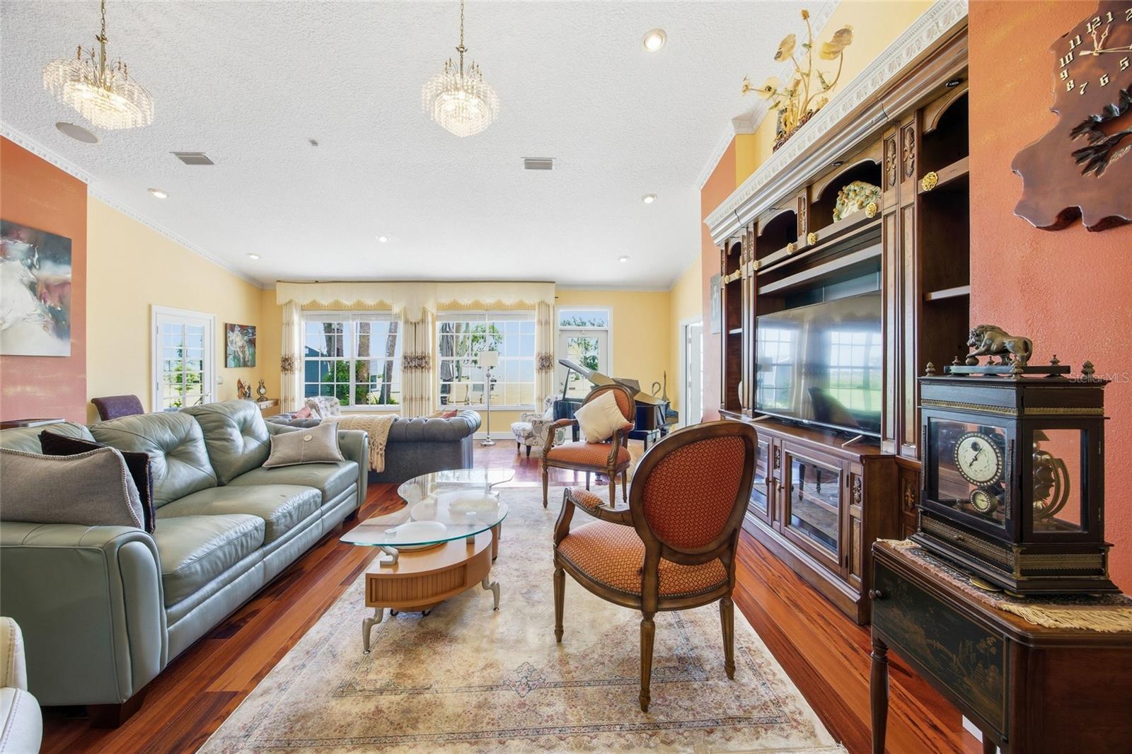 1100 N PALMETTO ST, LEESBURG, FL, 34748