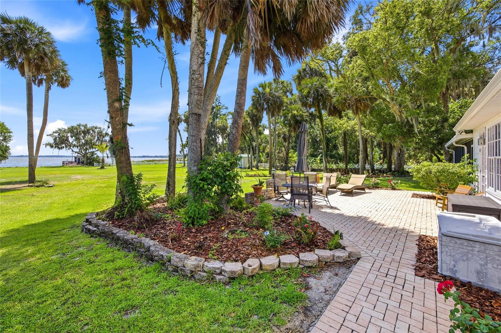 1100 N PALMETTO ST, LEESBURG, FL, 34748