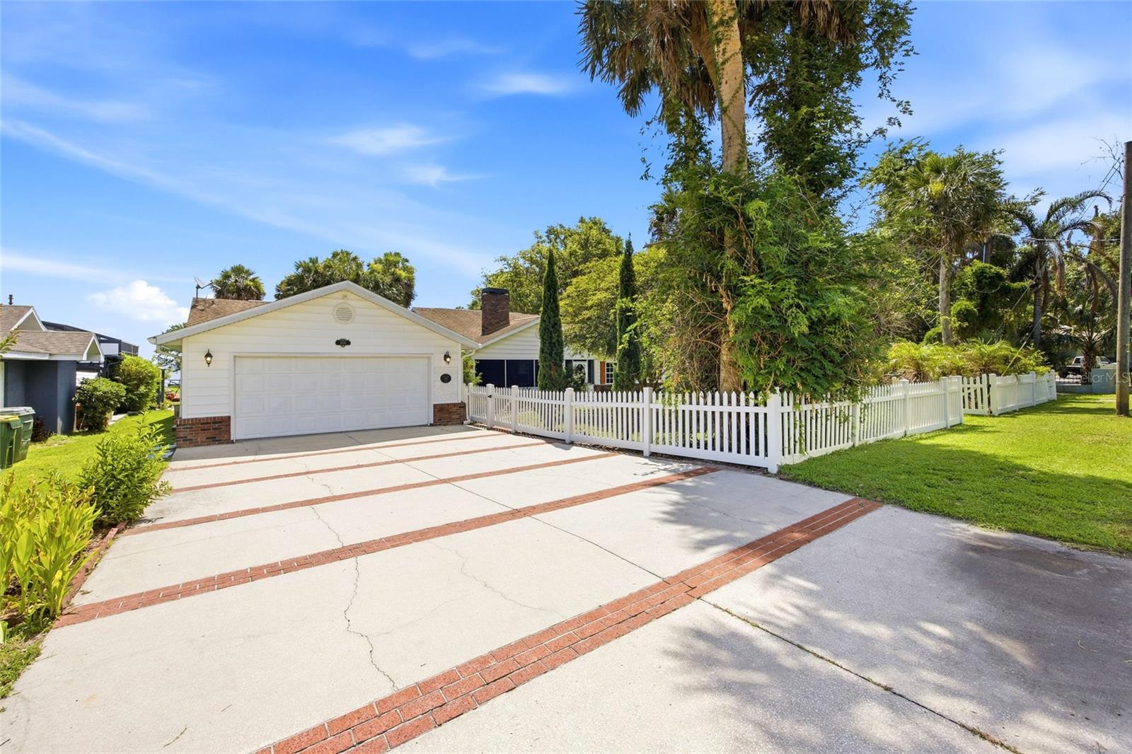 1100 N PALMETTO ST, LEESBURG, FL, 34748