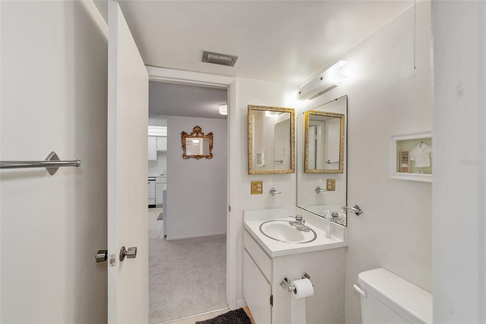 557 MIDWAY DR #B, OCALA, FL, 34472