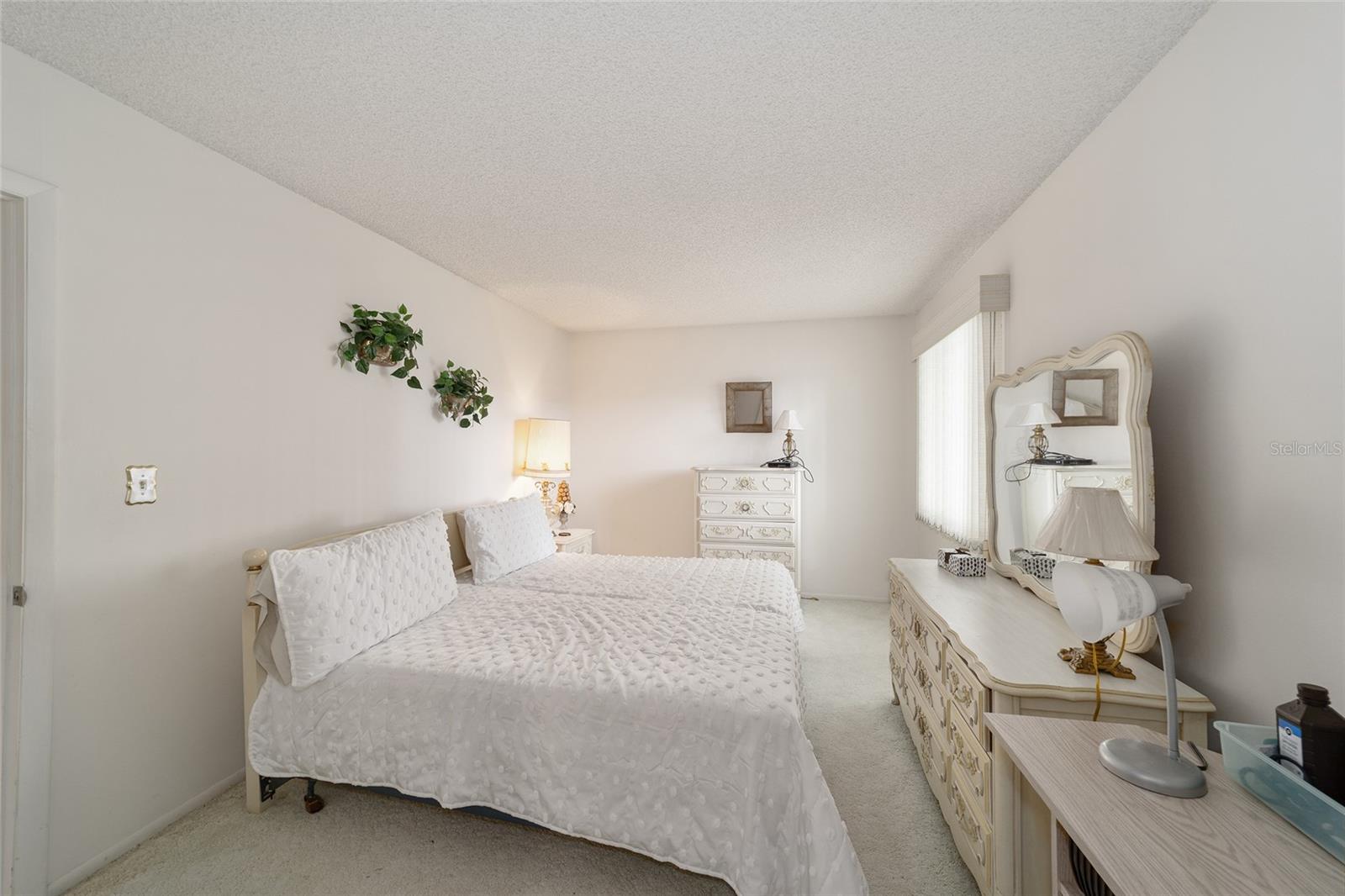 557 MIDWAY DR #B, OCALA, FL, 34472