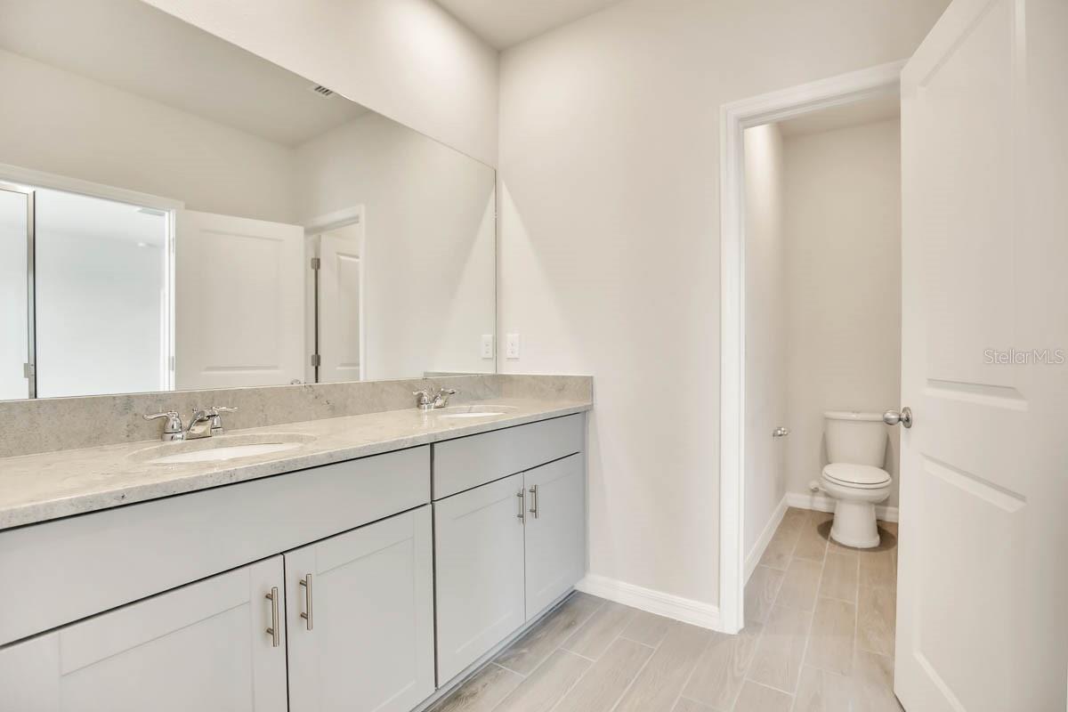 1758 WOODLEAF HAMMOCK CT, BRADENTON, FL, 34211