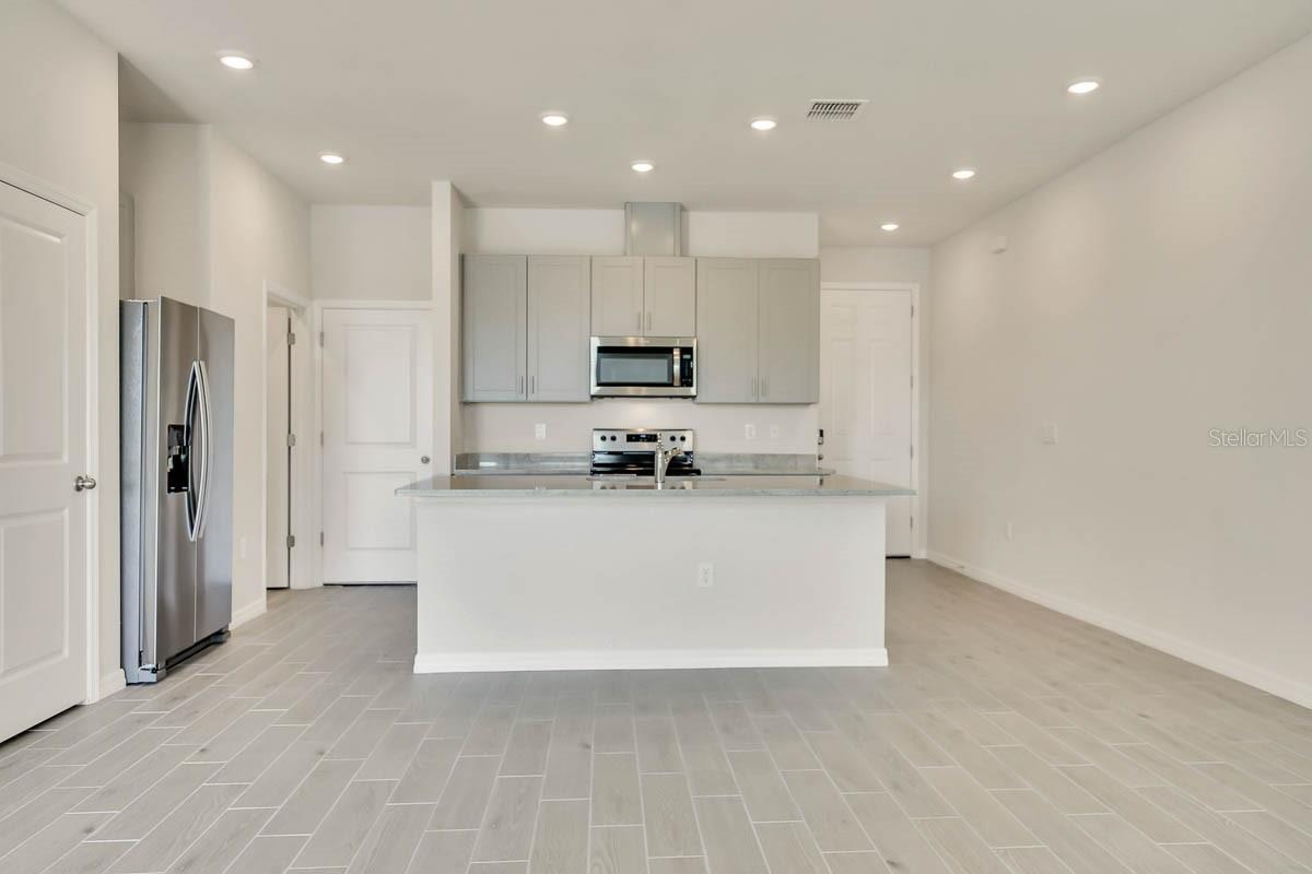 1758 WOODLEAF HAMMOCK CT, BRADENTON, FL, 34211
