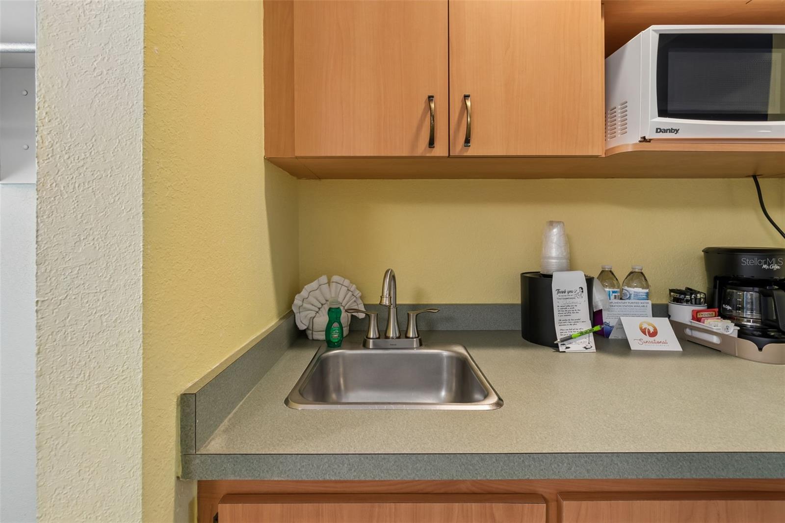 445 S GULFVIEW BLVD #214, CLEARWATER BEACH, FL, 33767