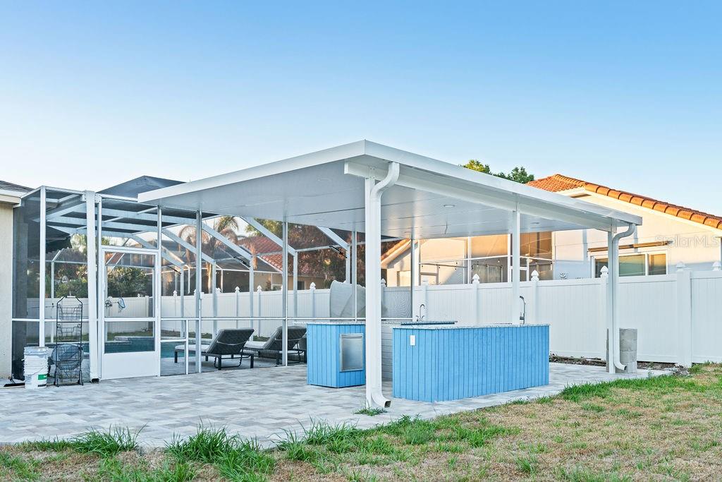 811 SANDCASTLE CIR, BRANDON, FL, 33511