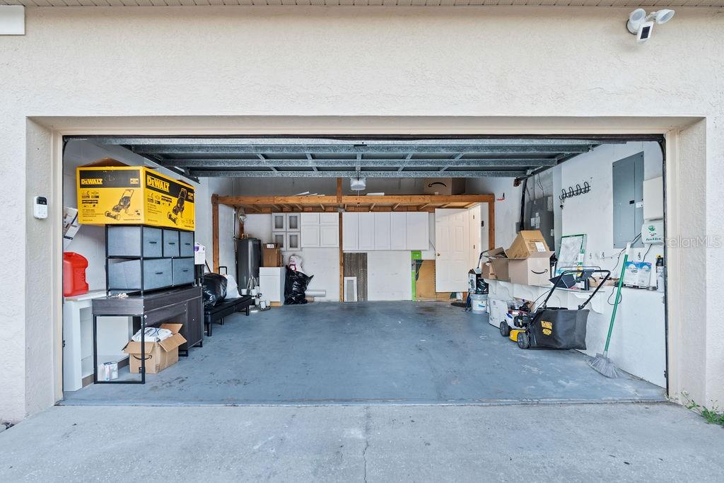 811 SANDCASTLE CIR, BRANDON, FL, 33511