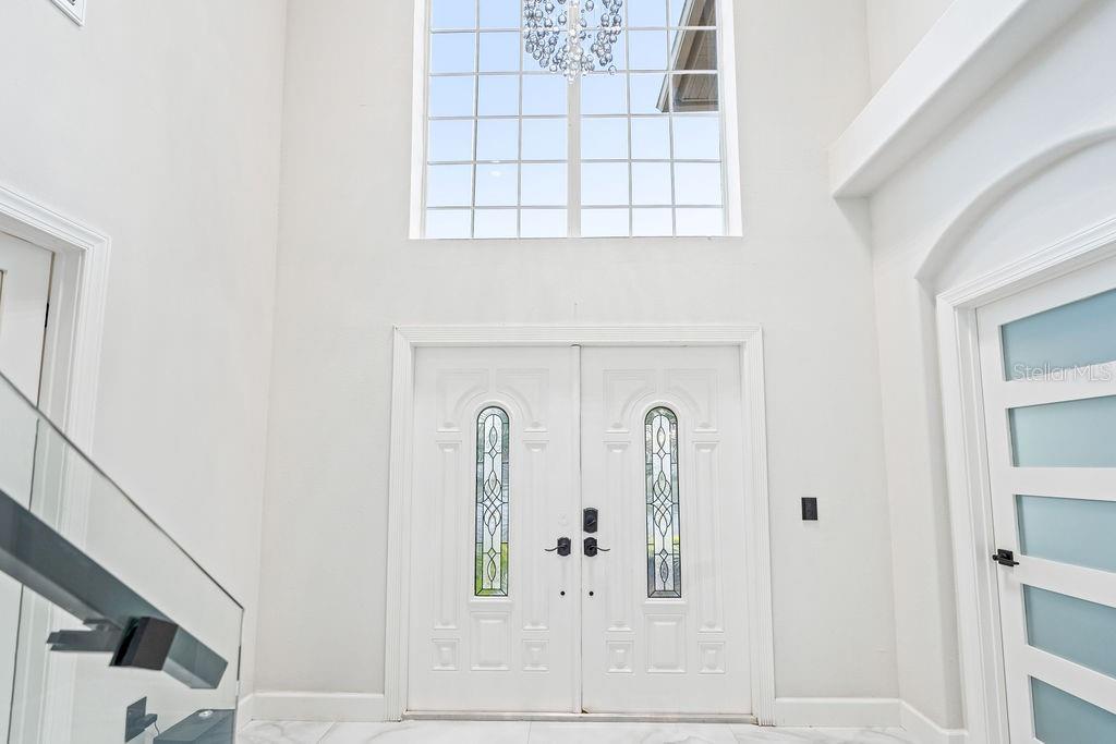 811 SANDCASTLE CIR, BRANDON, FL, 33511