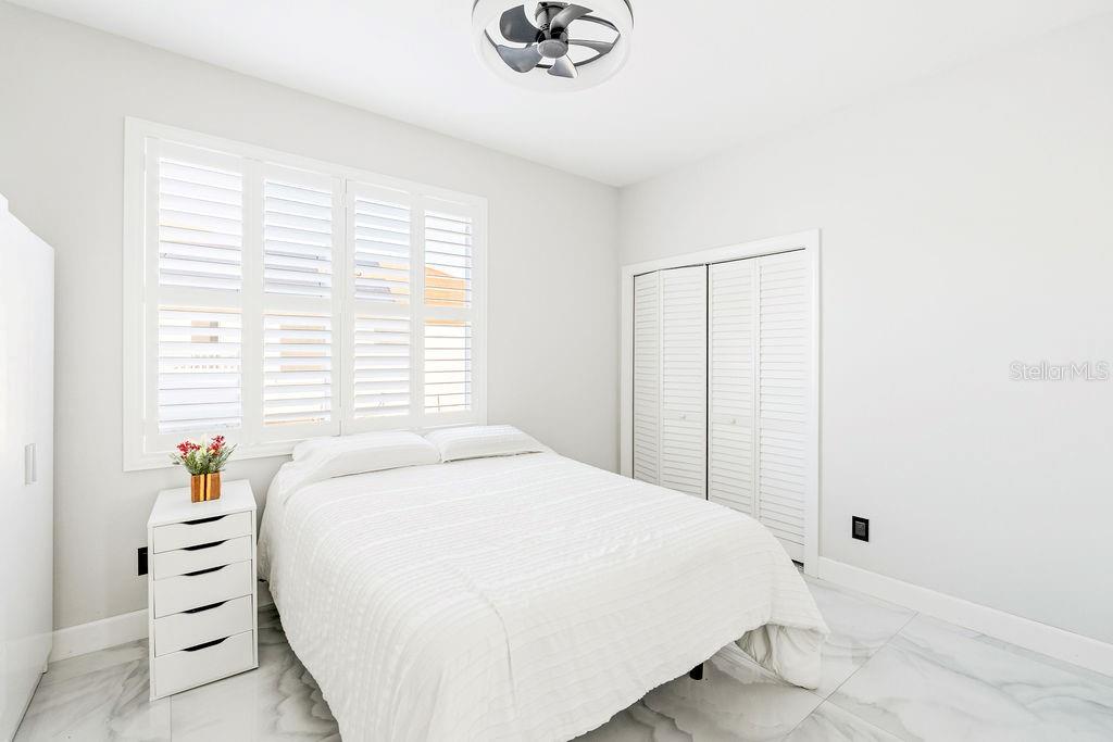 811 SANDCASTLE CIR, BRANDON, FL, 33511