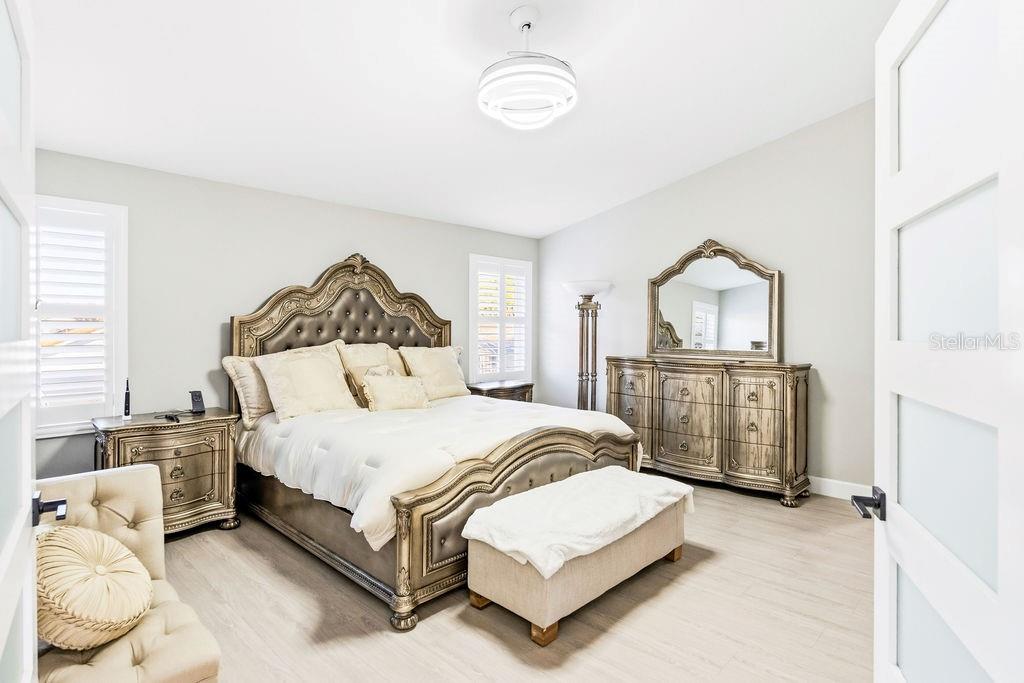 811 SANDCASTLE CIR, BRANDON, FL, 33511