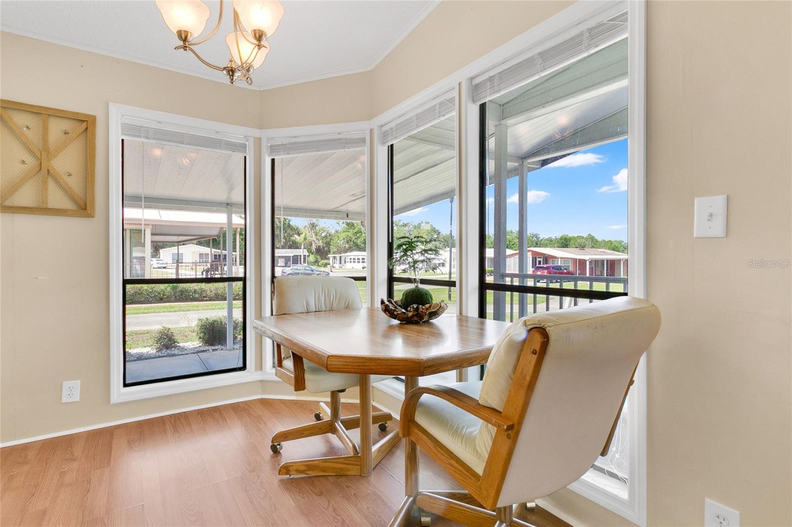32520 W GOLF CT, LEESBURG, FL, 34748