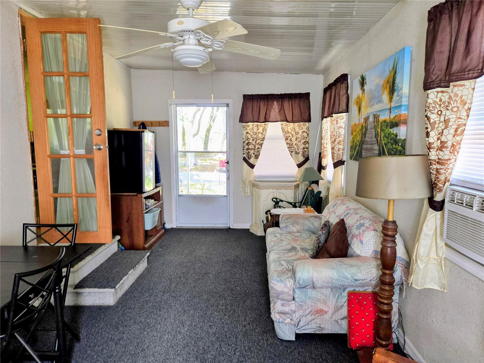 6235 PARKSEND LN, ZEPHYRHILLS, FL, 33542
