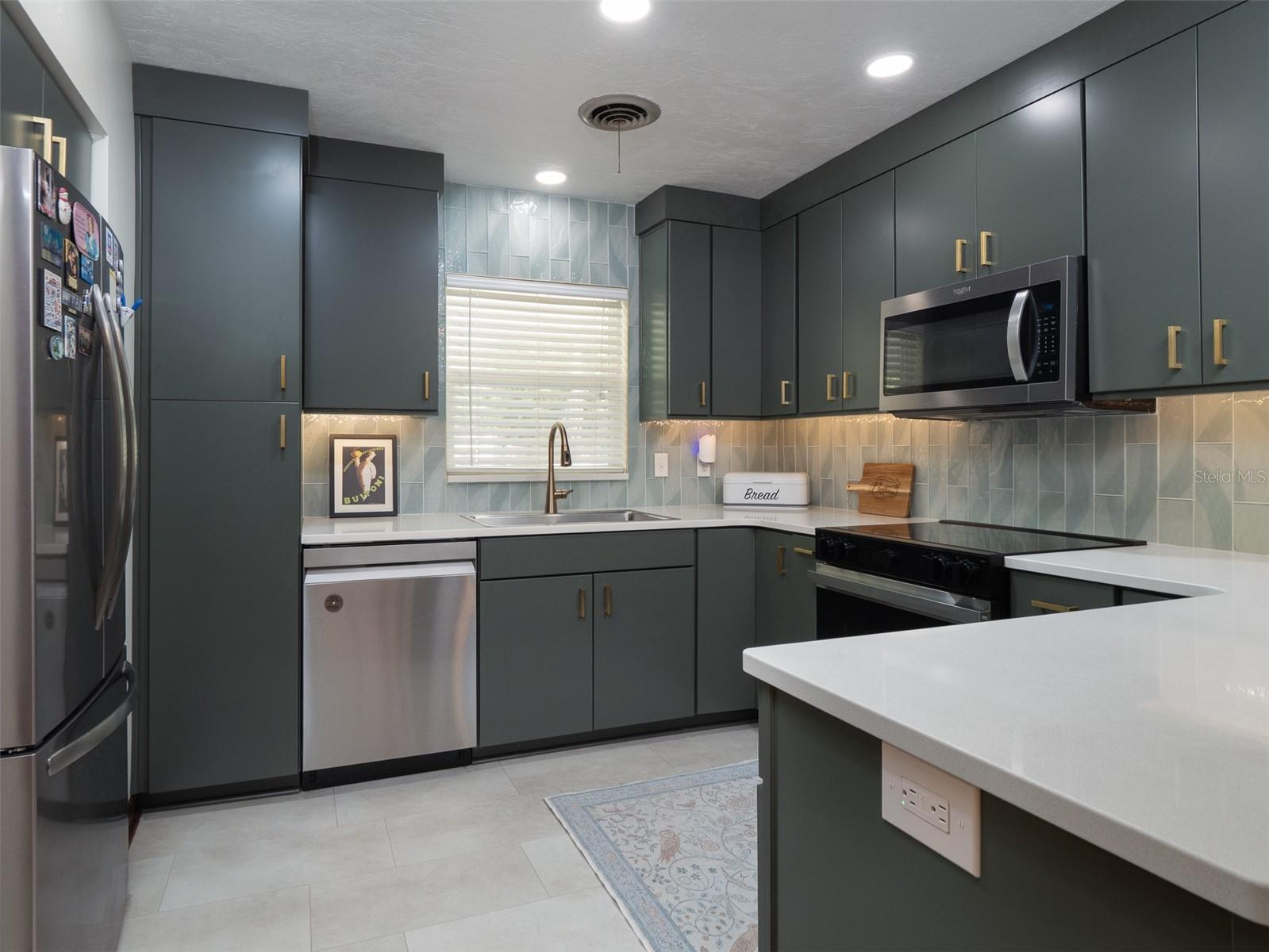 821 NW 20TH TER, GAINESVILLE, FL, 32603