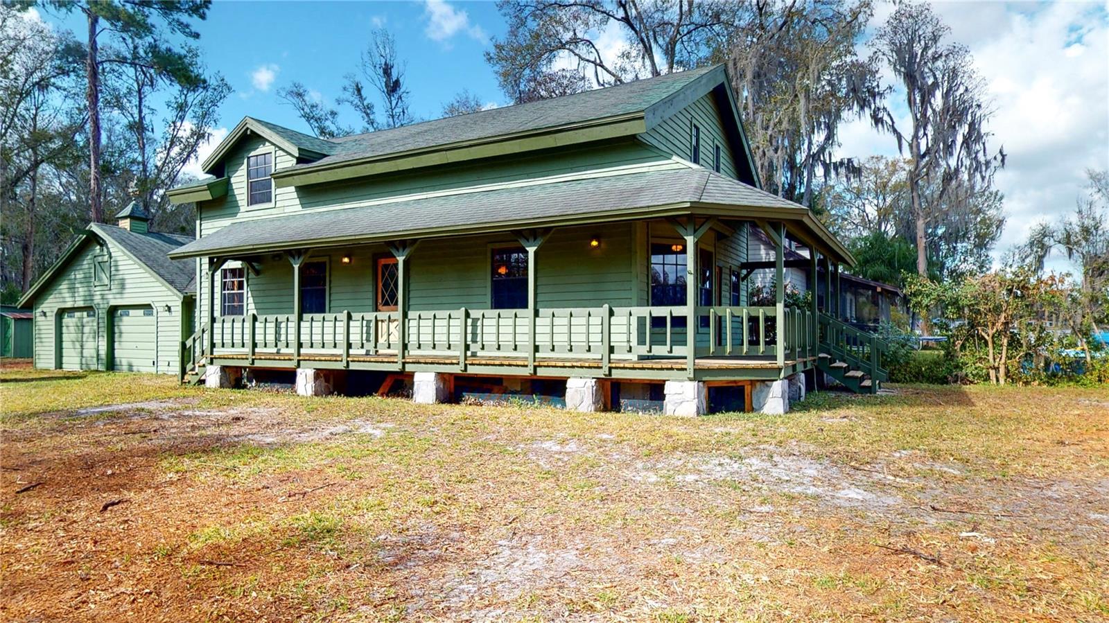 19803 READING RD, LUTZ, FL, 33558