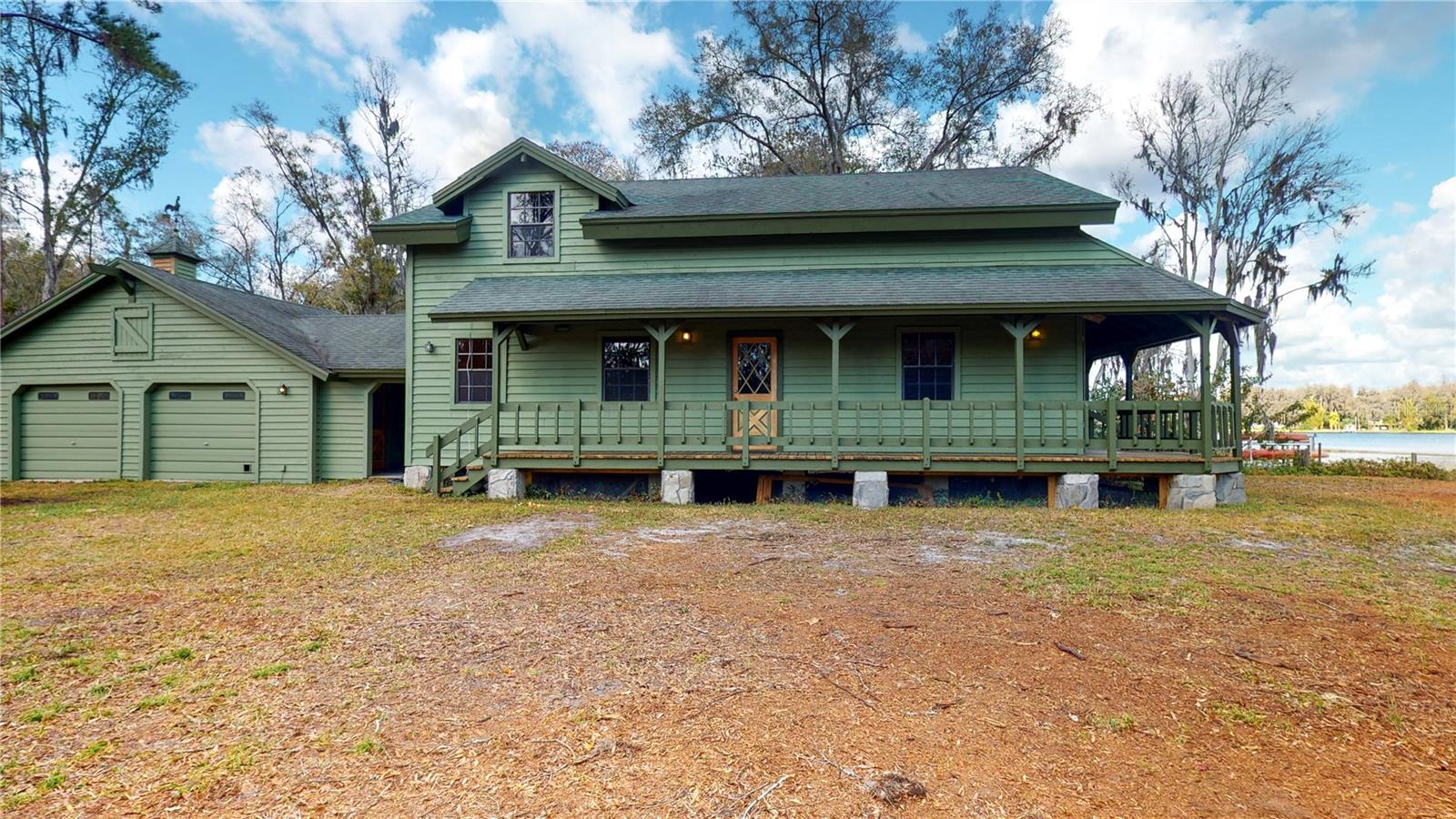 19803 READING RD, LUTZ, FL, 33558