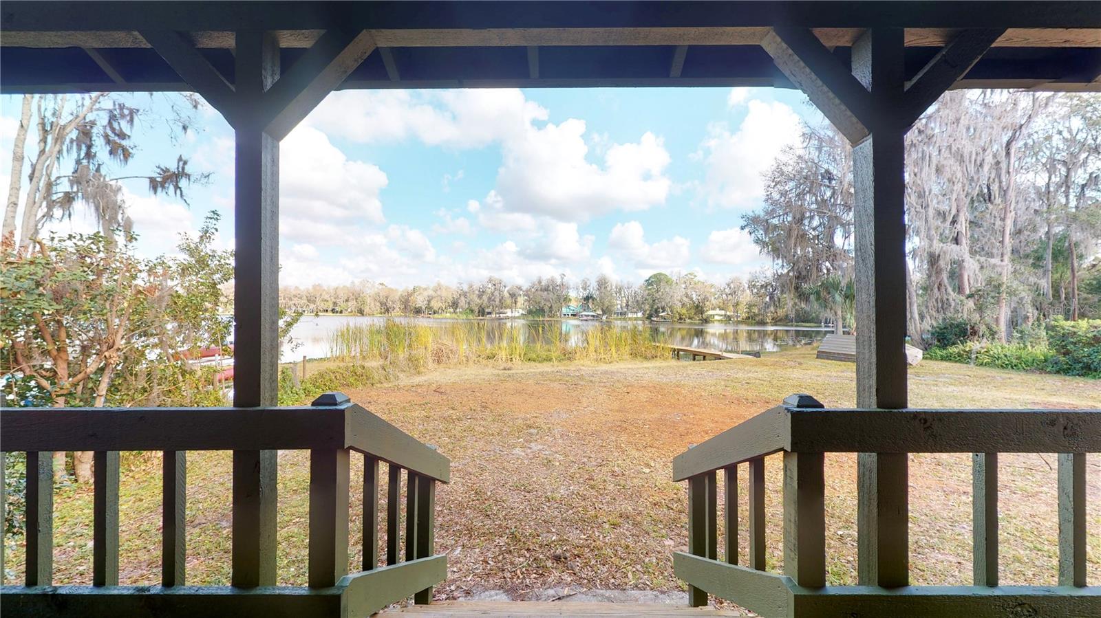 19803 READING RD, LUTZ, FL, 33558