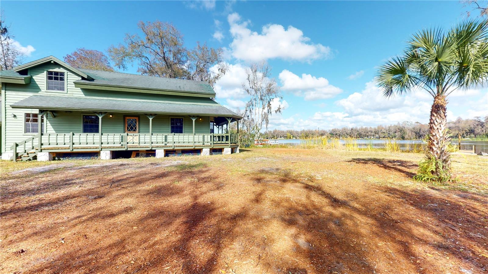 19803 READING RD, LUTZ, FL, 33558